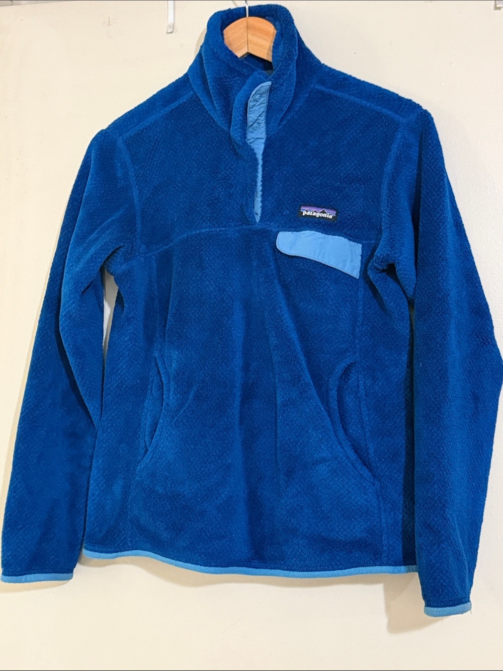 Patagonia fleece pullover